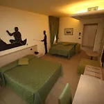 Hotel Fioroni