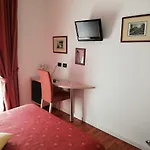 Hotel Fioroni