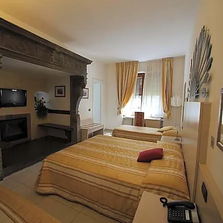 Fioroni Hotel