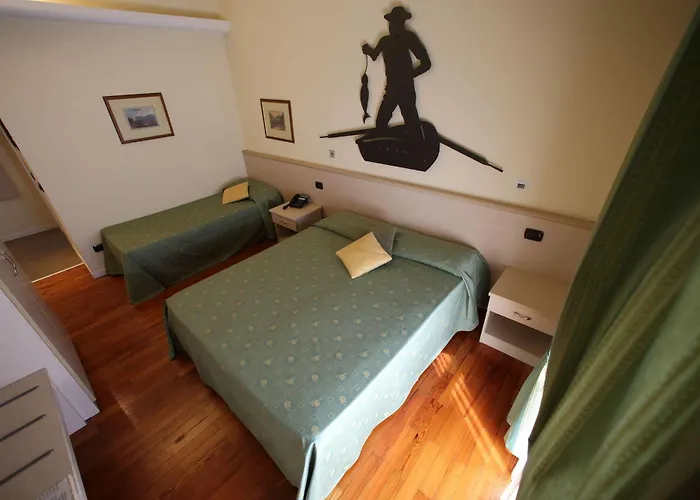 飞奥罗尼酒店 3* 贝拉焦