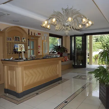 Hotel Fioroni
